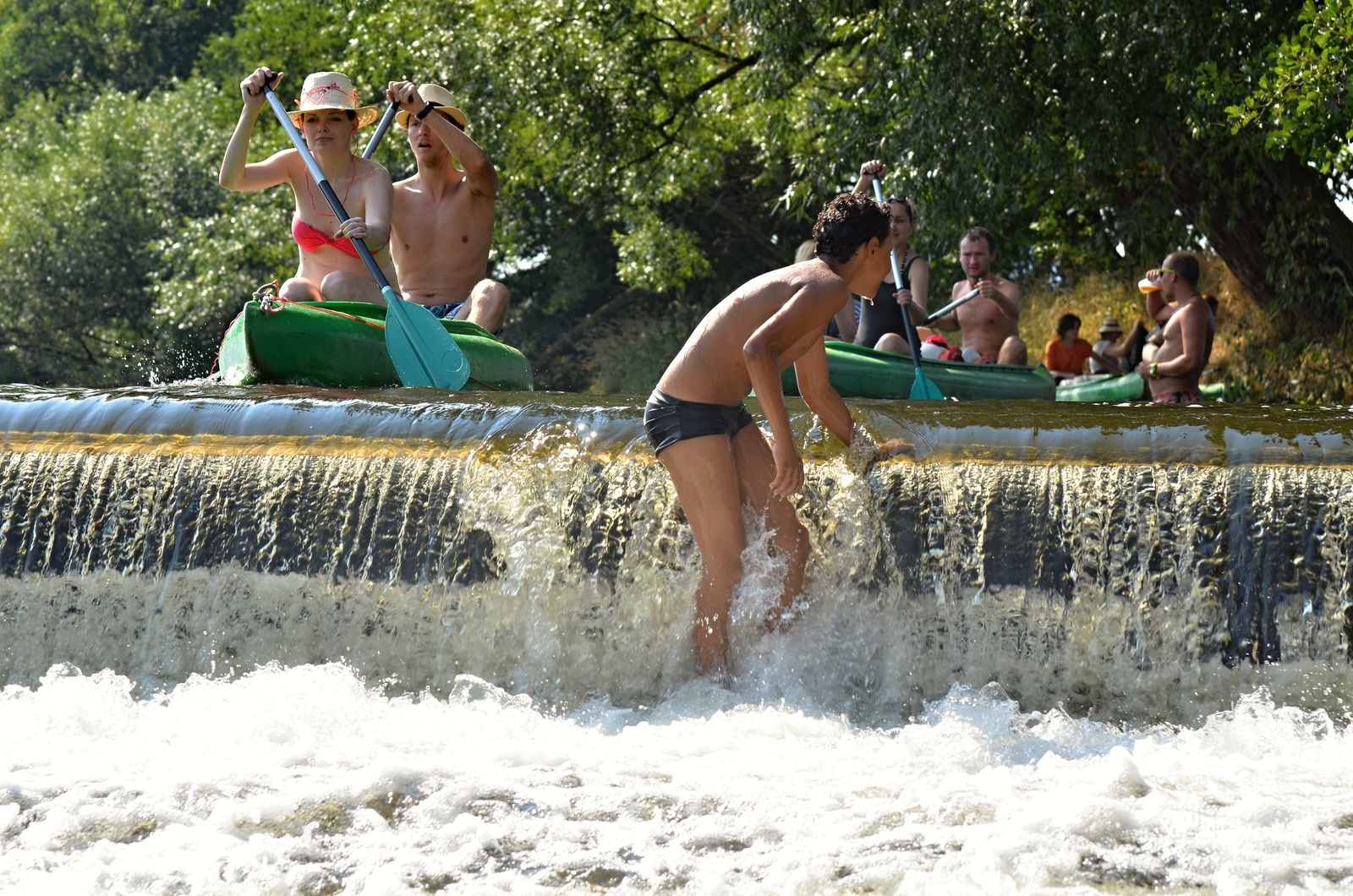 Otava ze Sušice, dovolená na vodě bez starostí. Snídaně a kempy v ceně.