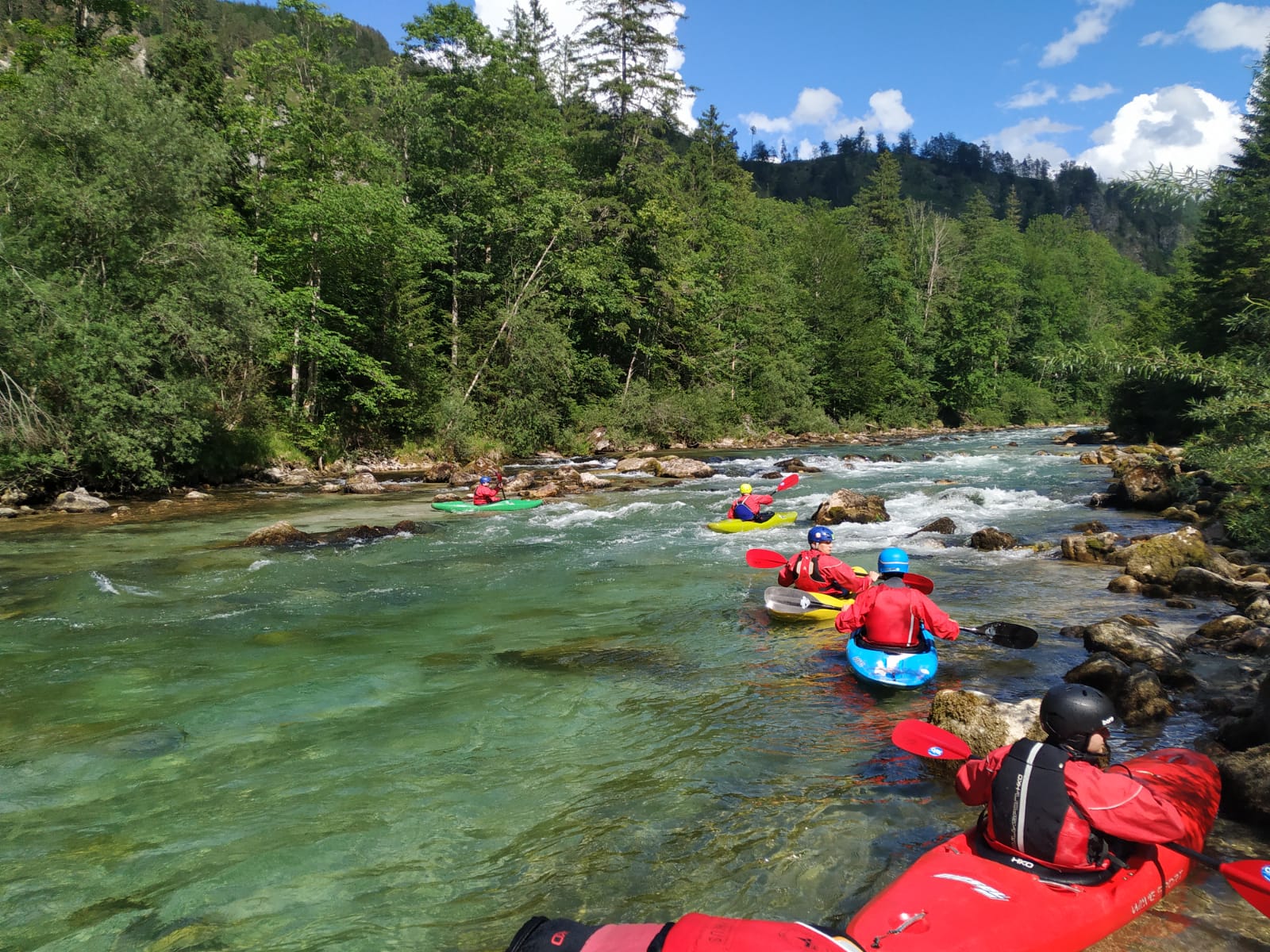 Kajak kemp Salza - kajaky a packrafty. Doprava s námi nebo vlastní.