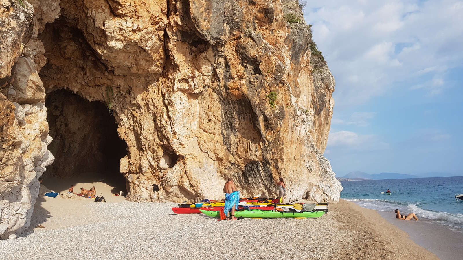 Albánie Karaburun na seakayaku. Jónské a Jaderské moře. Doprava s námi nebo letecky.