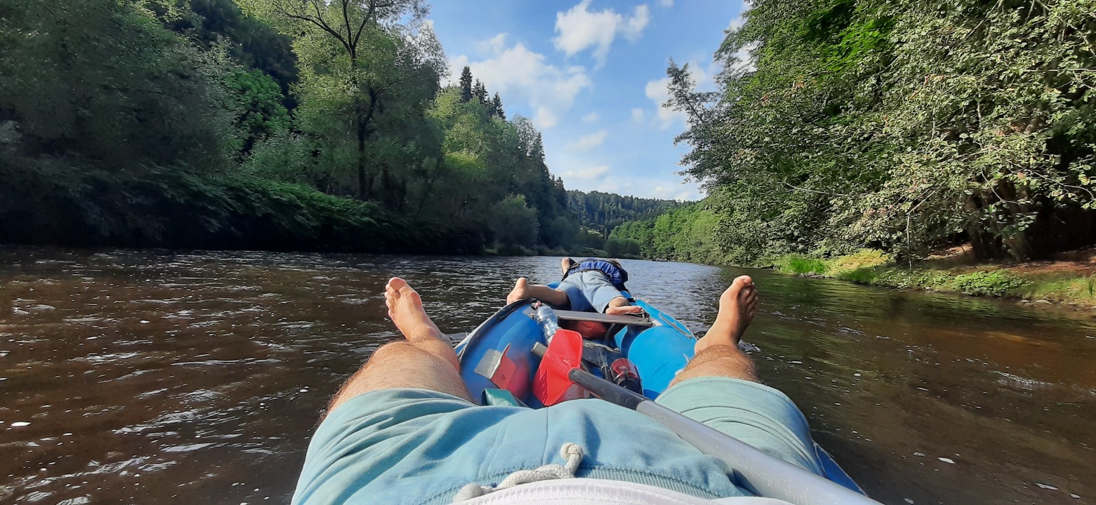 Vltava do Zlaté Koruny, vodácká dovolená na 3 dny. Snídaně a kempy v ceně.