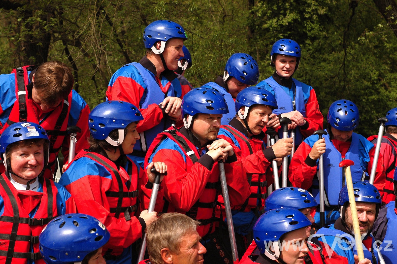 Rafting Divoká Orlice z Nekoře. Na raftu s instruktorem nebo jen půjčovna.