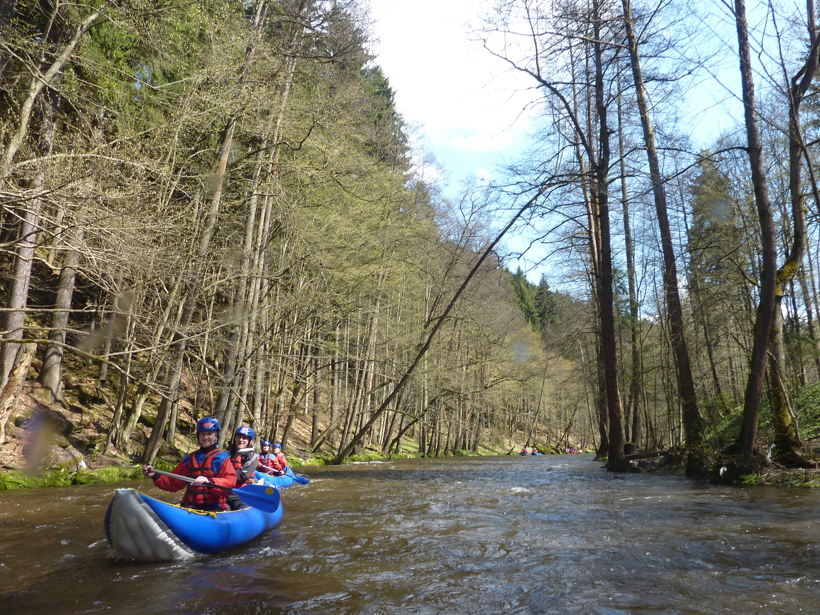 Kamenice a Jizera z Jesenného do Železného Brodu na kánoi. S instruktorem nebo jen půjčovna.