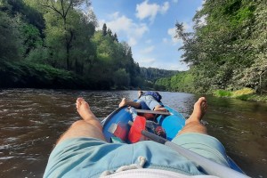 Vltava do Zlaté Koruny, vodácká dovolená na 3 dny. Snídaně a kempy v ceně.